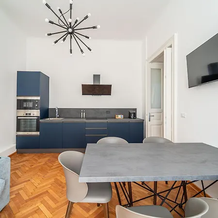 Guesthost - La Casa Di Leopold Bloom *